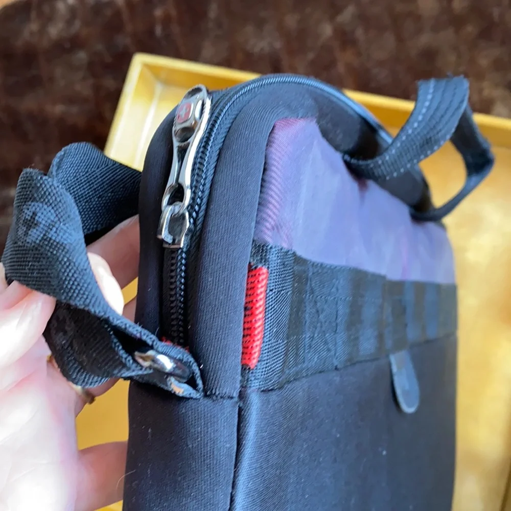 Swiss Gear Black Neoprene Padded‎ Computer Tote